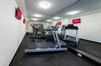 Hotel Red Roof Inn Plus+ Newark Liberty Airport - Carteret