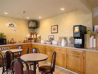 Hotel Super 8 Ionia