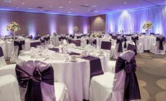Hotel Doubletree By Hilton St. Louis At Westport