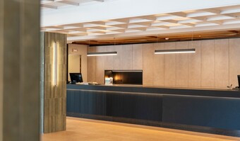 Hotel H Top Jadhe