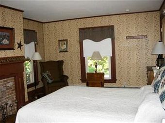 Black Lantern B&B