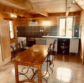 Chalet � La Campagne, Proche D'ussel