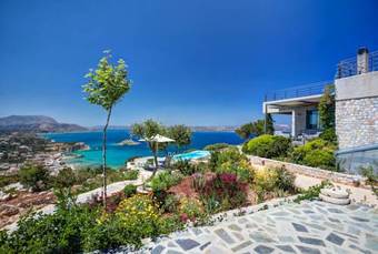 Daedalos Villa