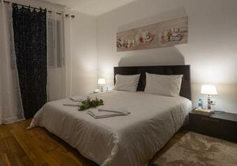 Carreiro Apartment