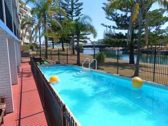 Le George Motel
