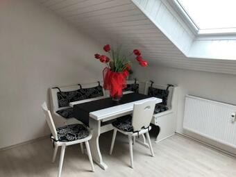 Apartamento Ferienwohnung Taunus Im Gr�nen Obergeschoss