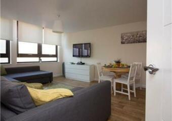 Apartamento Stayzo - Castle Point 6