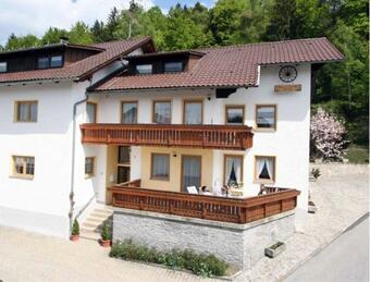 Apartamento Ferienwohnung Pension Hauer Hof