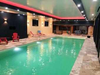 Maison D'une Chambre Avec Piscine Partagee Jardin Clos Et Wifi A Clermont Creans