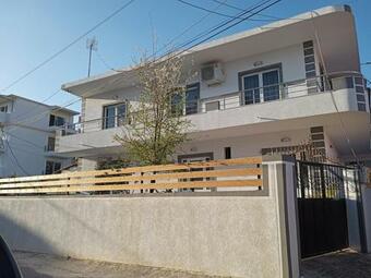 Sunflower Apartments