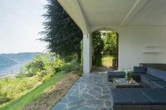 Top Lake View Villetta By Rent All Como