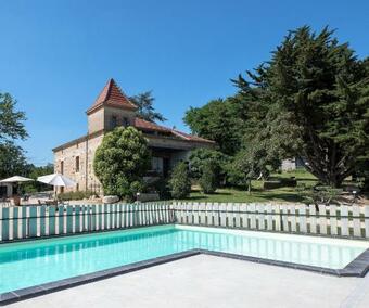 Les D�mes De Massoulac