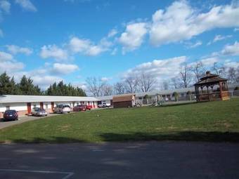 Dutch Treat Motel
