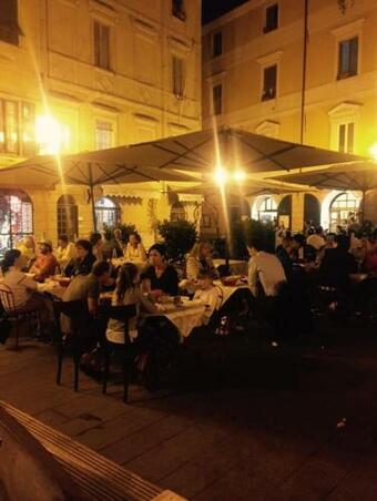 Hostal Apartment Sotto Il Santo