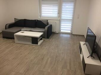 Apartamento Szentmikl�s Vend�gh�z