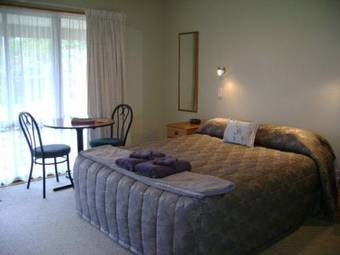 Alpine Garden Motel