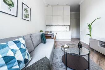Brand New City Center Apartment By Urban Rent
