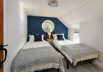 Hideaway Tyn Llan