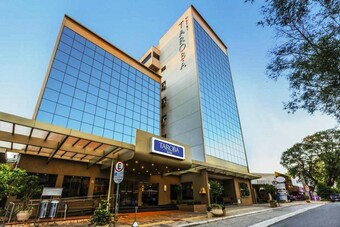 Hotel Tarob�