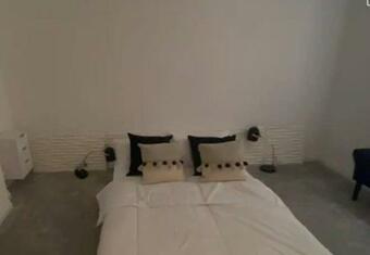 Fully Furnished And Stylishly Decorated Apartments (flat 3)