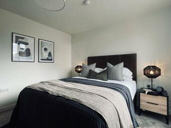 Apartamento High Spec And Stunning, Sleeps 2- Great Location, Wifi