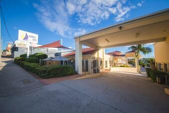 Hotel Harbour Sails Motor Inn