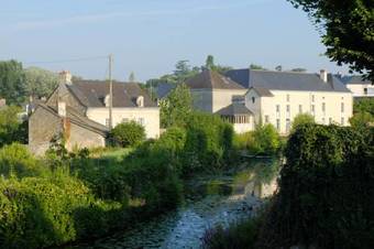 Bed & Breakfast Chambre D'h�tes Des Grands Moulins De Baug�