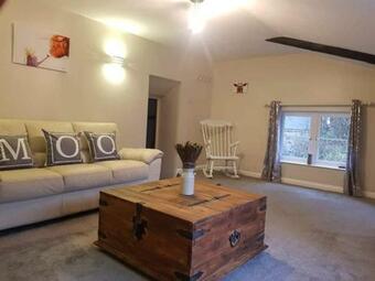 Moo Cottage