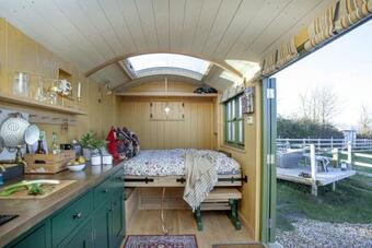 Charlotte's Hut