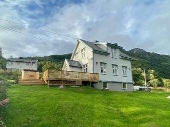 Remote House In The Heart Of Lofoten