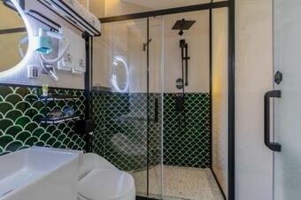 Hotel One House