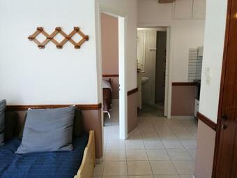 Dina's Apartments