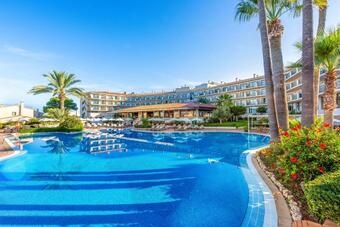 Valentin Son Bou Hotel Y Apartamentos