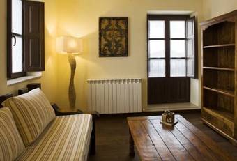 Hostal Raices