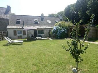 Petite Maison Dans Les Monts D'arr�e