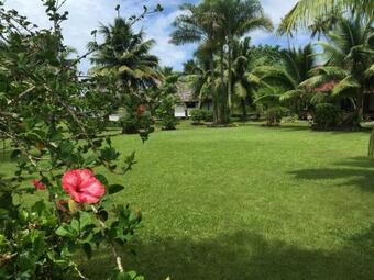 Hostal Punatea Village