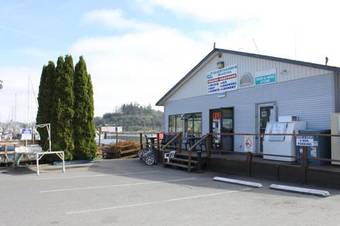 Hotel Quarterdeck Inn Marina And Resort - Standard Cb