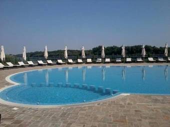 Prestige Hotel