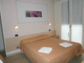 Hotel Constellation