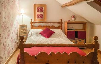 Stunning Home In Eymoutiers With Wifi And 3 Bedrooms