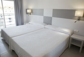 Hotel Globales Los Patos Park