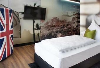 Ae Hotel