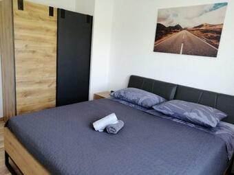 New, Modern, Luxury Apartment Ivan With Jacuzzi