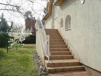 P.m. Apartman