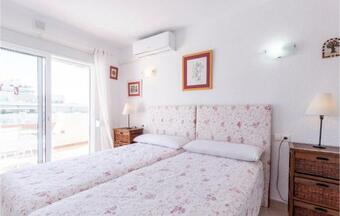 Nice Apartment In Fuengirola With Outdoor Swimming Pool, Wifi And 4 Bedrooms