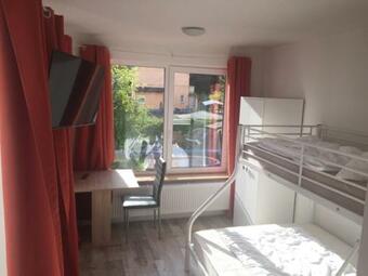 Bed & Breakfast G�stehaus In Der Friedensfabrik