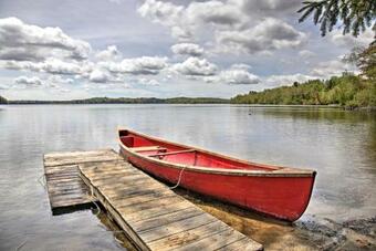 Peaceful Fishermans Paradise With Deck And Fire Pit!