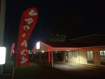 Motel Red Crown Inn