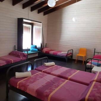 Casa Rural Blesamemucho Situada En Blesa