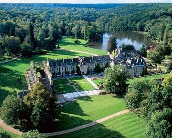 Hotel Abbaye Des Vaux De Cernay